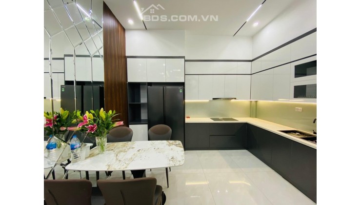 Bán nhà Khương Đình, Thanh Xuân, ô tô đỗ, ngõ nông rộng, mới đẹp 48m2, 5 tầng chỉ 6.1 tỷ.